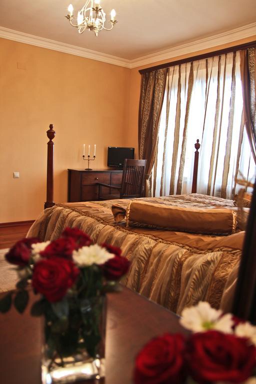 Tsaghkunq Guest House Sevan Ruang foto