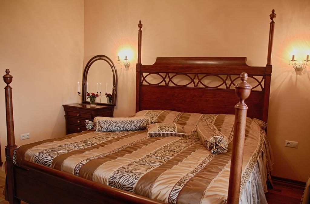 Tsaghkunq Guest House Sevan Ruang foto