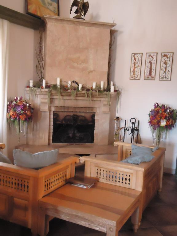 Tsaghkunq Guest House Sevan Bagian luar foto