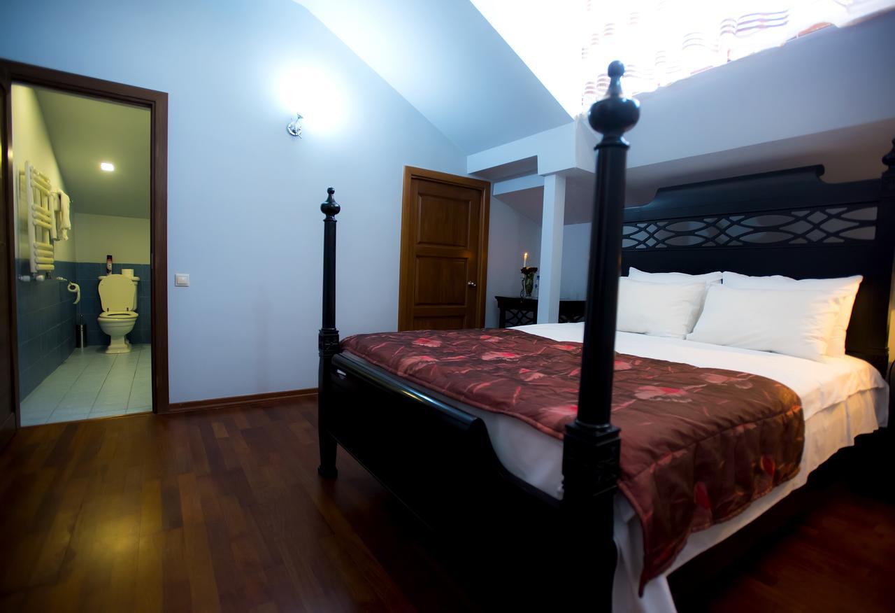 Tsaghkunq Guest House Sevan Bagian luar foto
